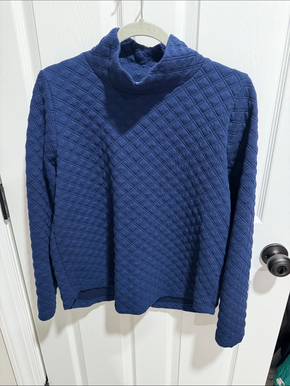 Womens Quilted Turtleneck Sweater - Navy